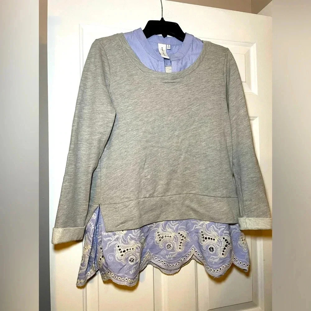 Anthropologie Guest Editor Sweatshirt Gray/Blue Embroidered Oversized Small